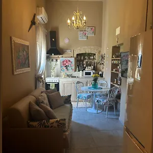 https://lo-scrigno-dei-sogni.it-tuscanyhotel.com